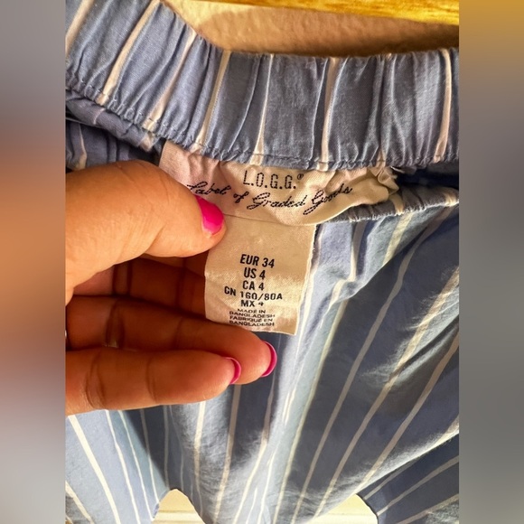 black and white striped flowy Round- neck blouse shirt with elasticsleeve 3/4‎ - Picture 6 of 15